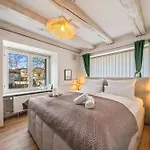 Apartment Ideal Fuer Familien, Heimkino Mit Popcorn, Parken, Nah Am See, Modern Und Gross *