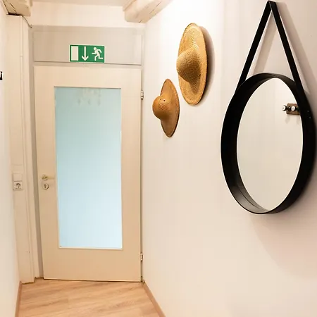 Apartment Mariposa Stays, Seenaehe, Heimkino, Parkplatz