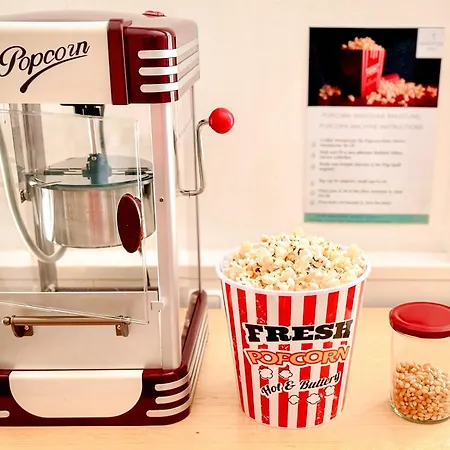 Ideal Fuer Familien, Heimkino Mit Popcorn, Parken, Nah Am See, Modern Und Gross *